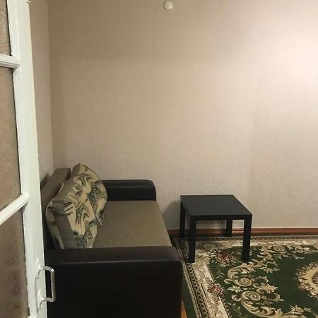У Елены Sukhumi Exteriör bild